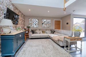 Kitchen/Diner/Lounge- click for photo gallery